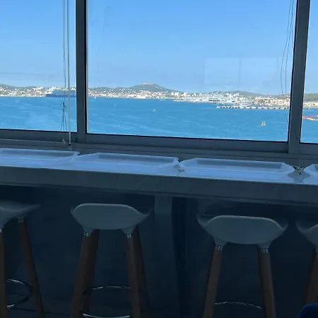 Apartman La Goelette Ou Souleou Front De 3etoiles 2 Toulon